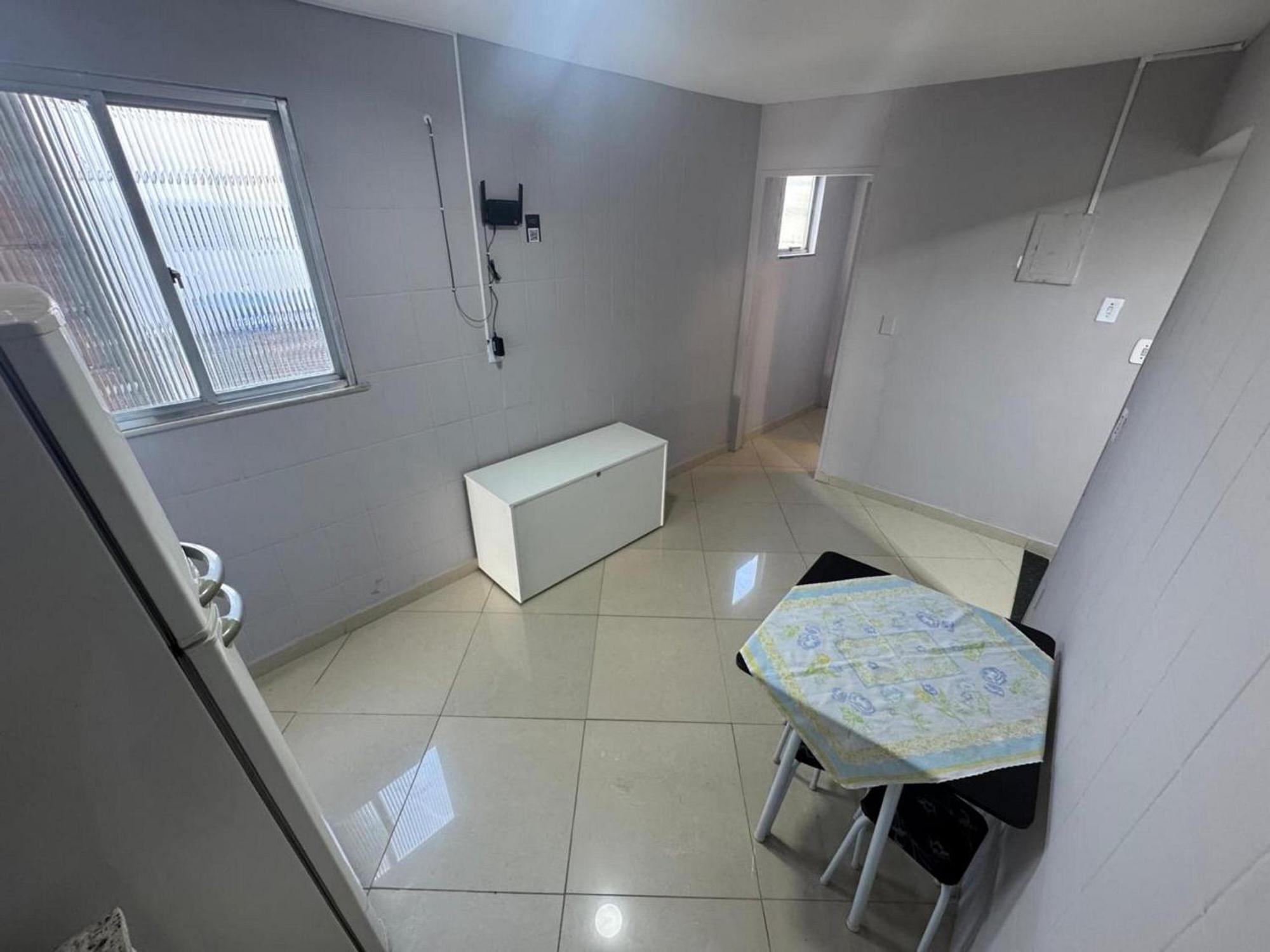 Quarto4 A Pe Da Na Rua Do Comercio Recreio Rio de Janeiro